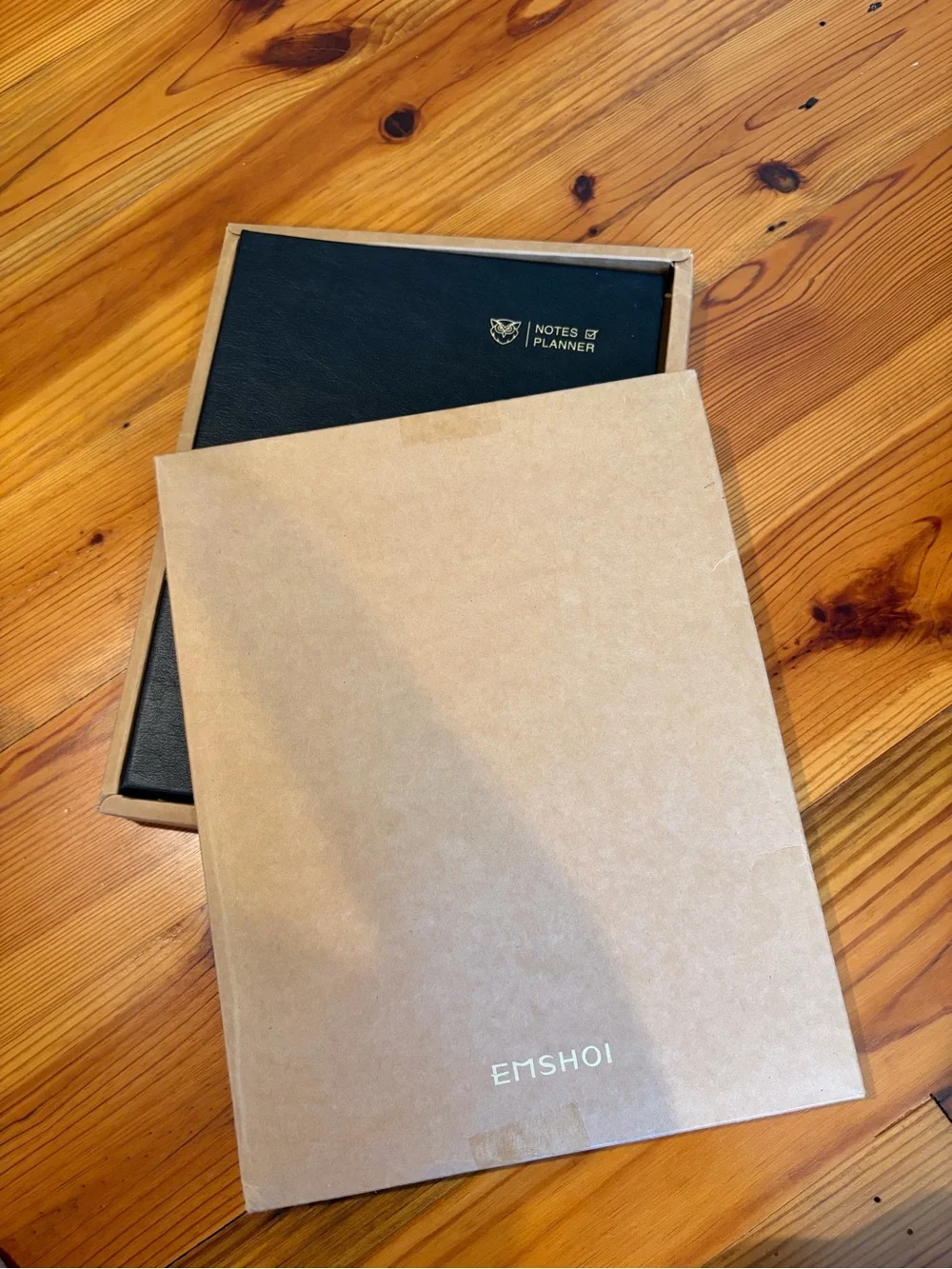 Emshoi 1-inch Black Leather Undated Daily Planner and Notebook